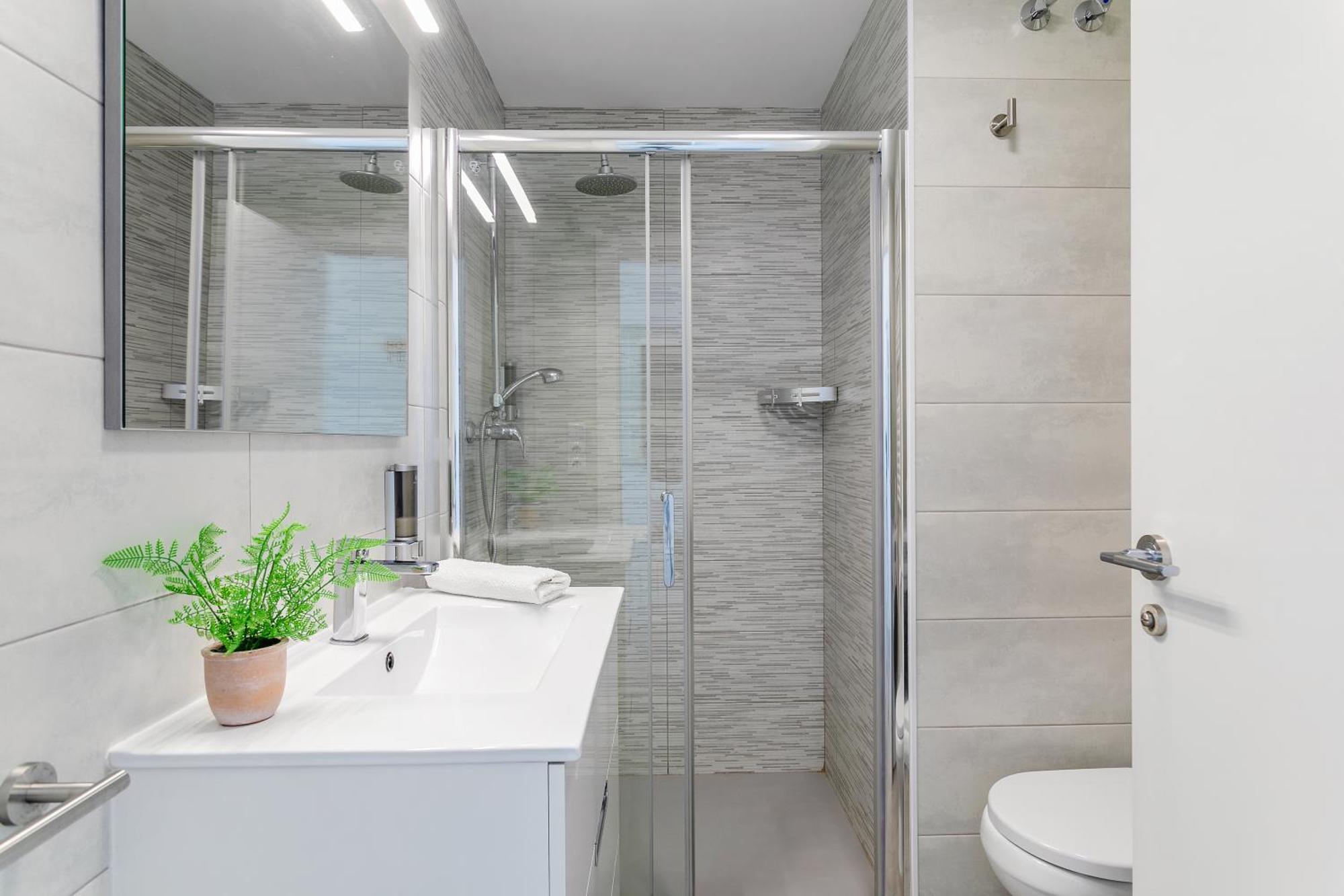 Sky Suites อาลิกันเต ภายนอก รูปภาพ